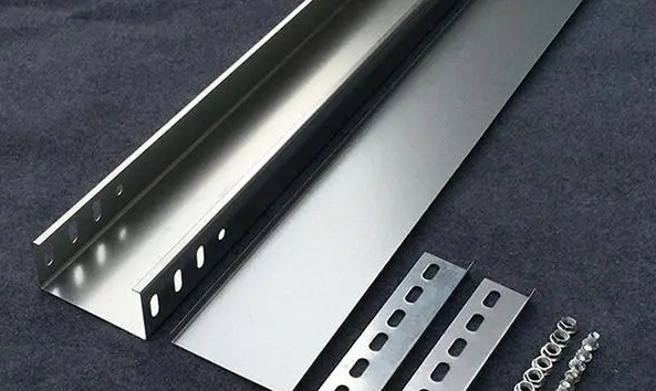 电缆线槽和桥架的区别，槽式和托盘式区别